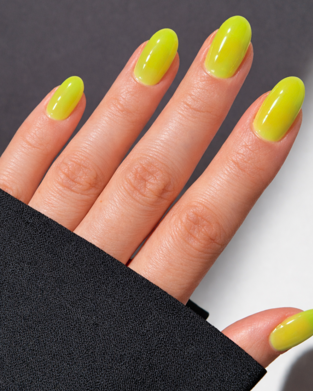 Nail Polish - Electric Feel (Jelly)